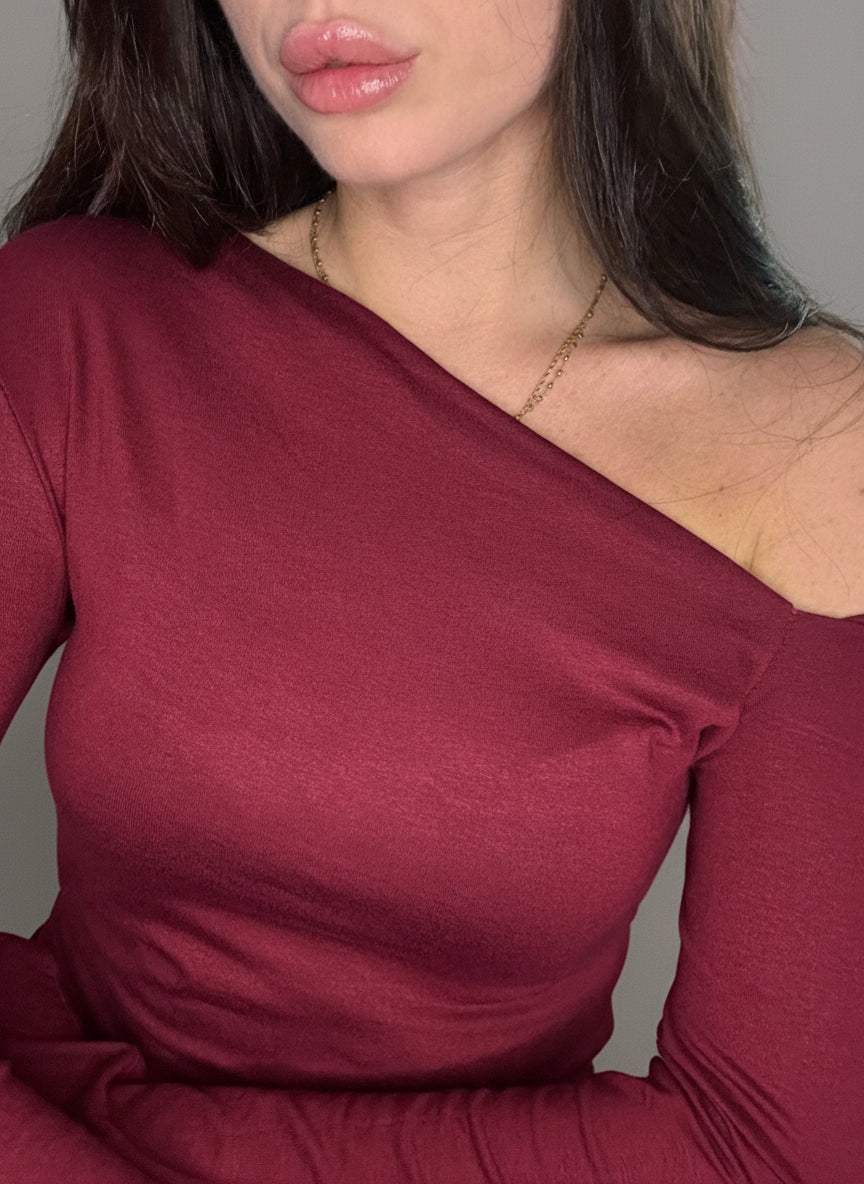Body Kim Asimmetrico